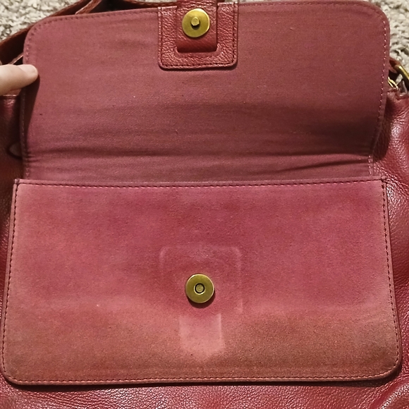 Fossil Red Leather Crossbody Bag Suede Flap Brass Hardware - Picture 2 of 10